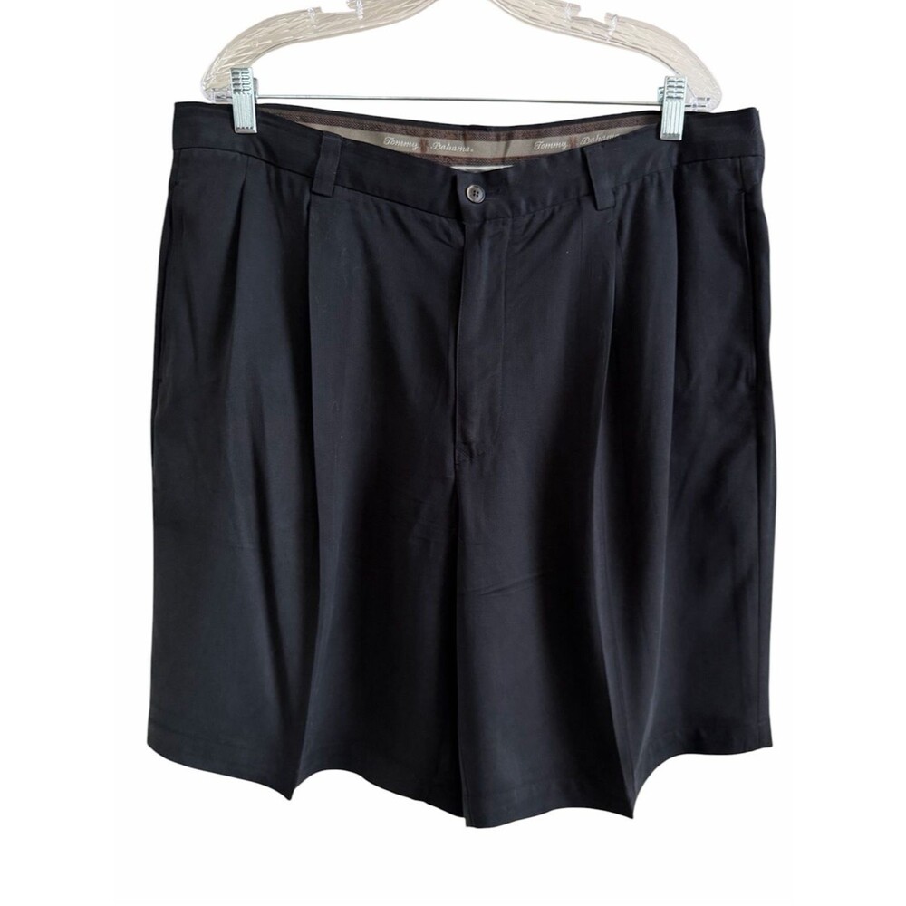 Tommy Bahama Black 100% Silk Pleated Shorts Mens Size 38 Zipper Pockets Classic